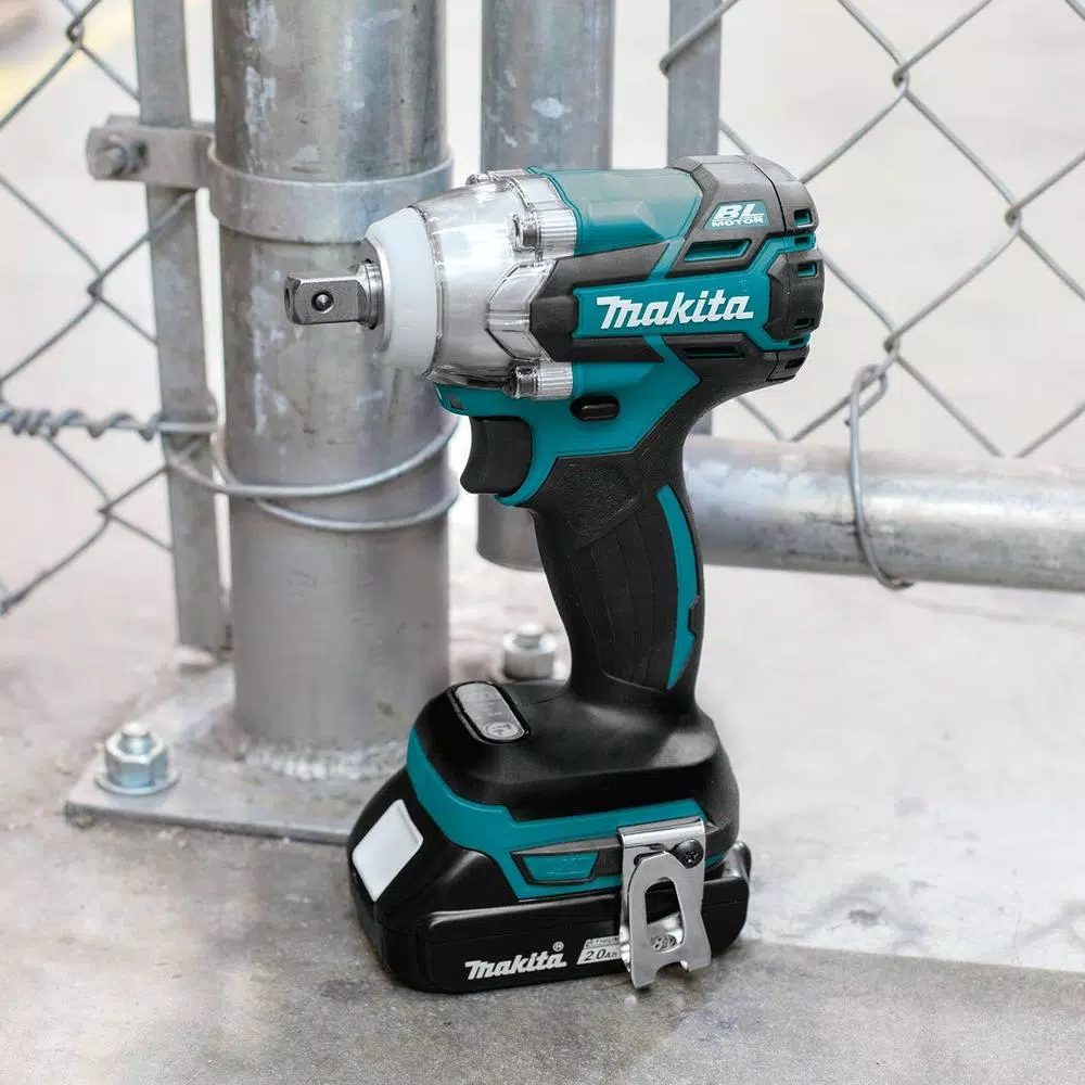 New 🎁 Impact 🔧 Wrenches Makita 18-Volt LXT Compact Brushless 1/2 In. 3-Speed Impact 🔧 Wrench Kit With Bonus 18-Volt LXT Cordless L.E.D. Flashlight ❤️ - Image 4
