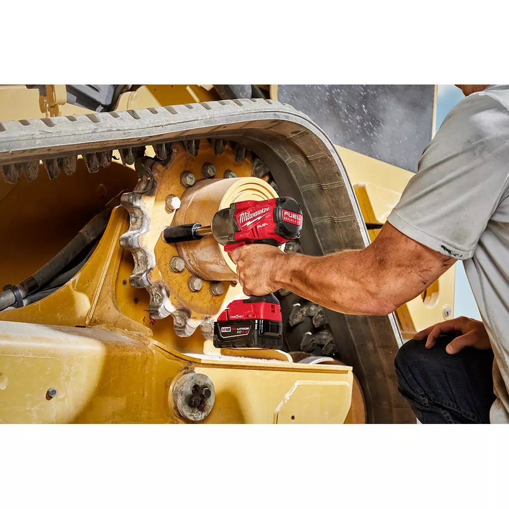 Best Sale โ๏ธ Impact ๐ง Wrenches Milwaukee M18 FUEL 18-Volt Lithium-Ion Brushless Cordless 1/2 In. Impact ๐ง Wrench With Standard And Extended Anvil (Tool-Only) โจ - Image 7