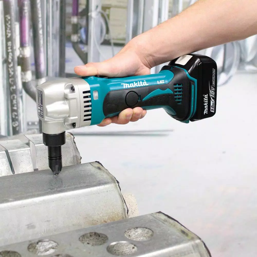 Promo ๐ Power Cutting Tools Makita 18-Volt 5.0Ah LXT Lithium-Ion Cordless 16-Gauge Nibbler Kit ๐ฅฐ - Image 5